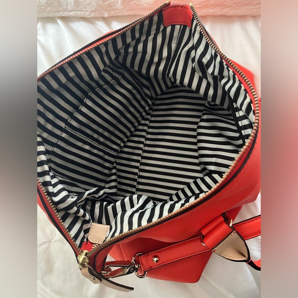 Kate Spade Purse - Picture 8 of 8
